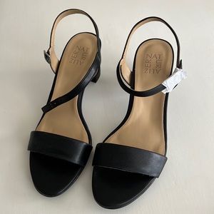 Black Naturalizer Sandals - 9.5 M